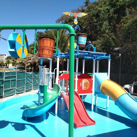 Aldeia Do Lago C204- Com Cozinha , Churrasqueira E Bebidas Liberadas No Parque Aquatico, Internet Banda Larga, Ponto Recarga De Carro Eletrico Caldas Novas Exterior photo